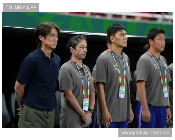2026年世界杯韩国队与捷克队主教练的执教背景与战术策略差异详解